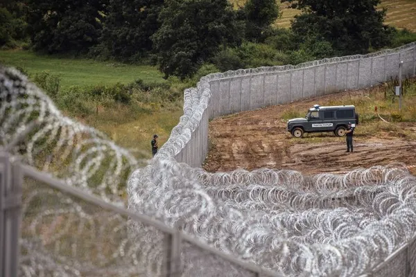 Dan Dungaciu, despre cea mai bună poziţie pentru România în criza imigranţilor şi greşeala Ungariei