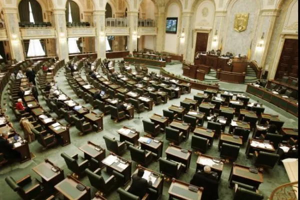Pensiile speciale ale parlamentarilor revin. Comisia de statut trebuie să dea un raport
