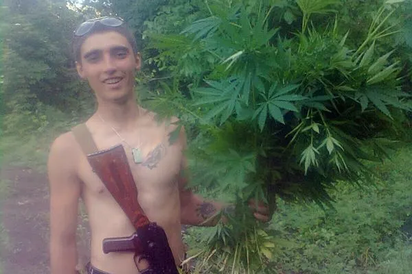 GALERIE FOTO. Iată ce fac combatanţii proruşi din Ucraina în timpul liber