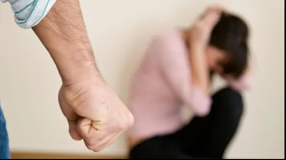 ALERTĂ în Rusia: Vladimir Putin a dezincriminat violențele domestice