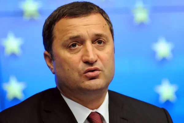 Presa internaţională: Reţinerea lui Vlad Filat riscă să destabilizeze coaliţia de guvernare