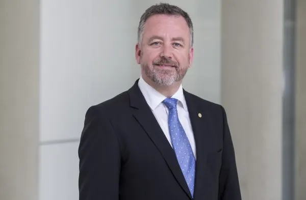 Bernd Fabritius: Democrație șchioapă în Germania? Nicidecum!