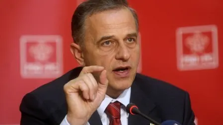 Mircea Geoană: "Guvernul Ponta nu trebuie lăsat să facă bugetul pentru anul 2016"