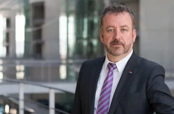 Bernd Fabritius, despre valul de refugiați din Germania: Mă aștept la probleme serioase de integrare