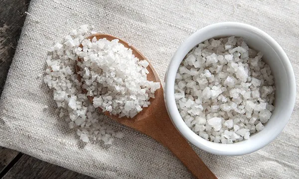 Ţi-e poftă deseori de alimente sărate? Ce boală ai putea avea
