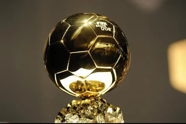 A fost desemnat câștigătorul Balonului de Aur al Suediei. Este a 10-a oară când îl obține