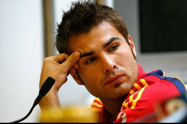 Adrian Mutu a rămas pieton. De ce l-au lăsat polițiștii fără permis de conducere