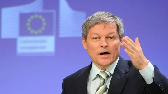 Votul de învestitură se amână, după retragerile de la Sănătate și Justiție