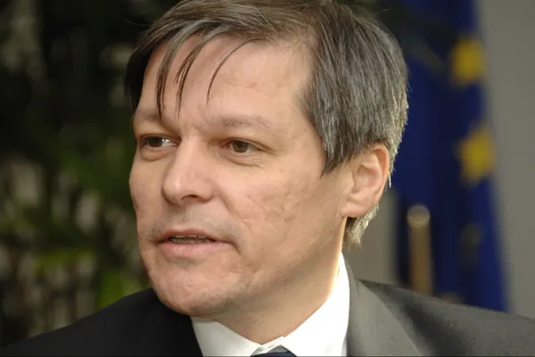 Dacian Cioloș, după întâlnirea cu liberalii: "Am primit asigurarea că PNL va susține Guvernul"