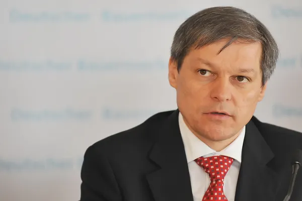 Guvernul Cioloș va fi susținut la învestire de PNL și UNPR. ALDE, UDMR și PSD se mai gândesc