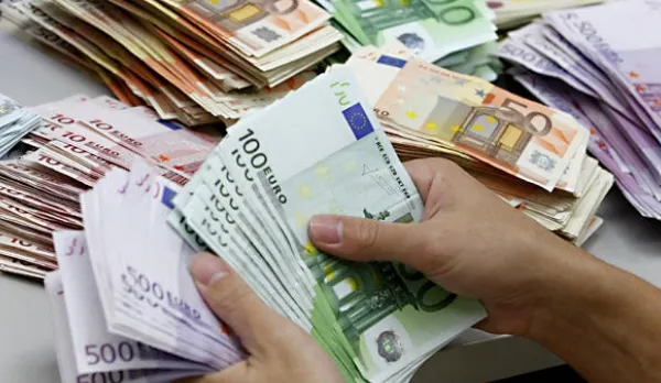Premierul Tudose explică de ce s-a șters cu buretele interzicerea cumulului de pensii