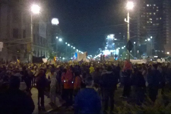 Ce scrie Associated Press despre protestele din România