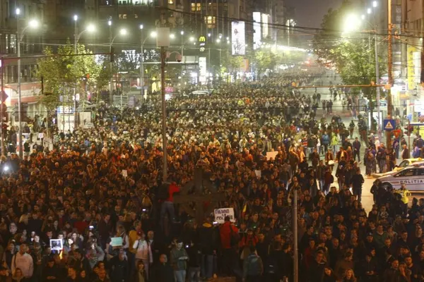 Scrisoarea elevilor și studenților către toți tinerii din România. Ce spun despre proteste