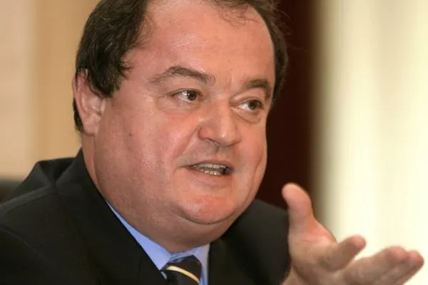 Blaga: Să fim corecți. Noul Guvern nu e format 100% din oameni care nu au avut de-a face cu politica