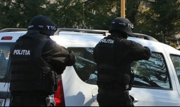 Percheziții ale polițiștilor într-un dosar de evaziune fiscală! Prejudiciul, 6 milioane de lei