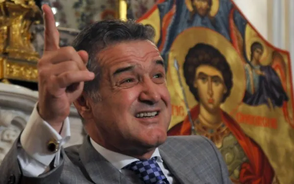 Gigi Becali intervine în războiul banilor dintre Patriarhie şi Guvern