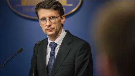 Poziţia Guvernului în scandalul primelor: Nemulţumirile sportivilor sunt "nepotrivite"