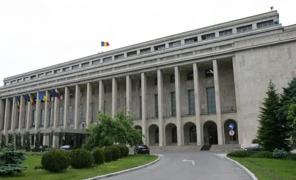 Guvernul organizează miercuri o dezbatere publică pe tema bugetului pentru 2016
