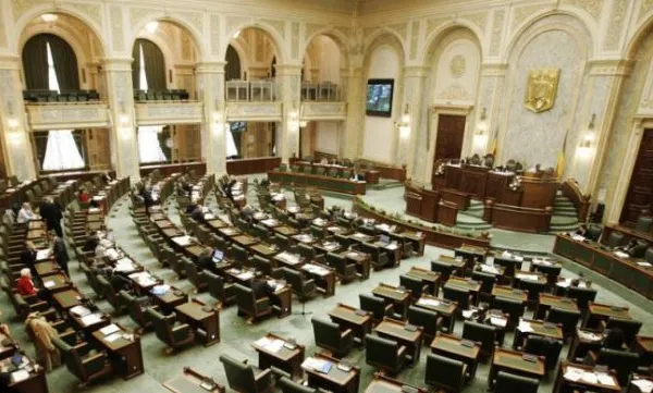 PNL a anunţat strategia prin care vrea să împiedice adoptarea pensiilor aleşilor