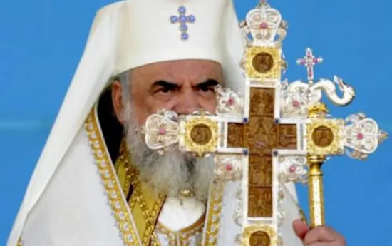 Patriarhul Daniel, reacţie DURĂ după ce Guvernul a tăiat BANII Bisericii