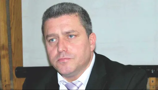 Pensii speciale. Senator UNPR: Până ieri, un parlamentar nu avea deloc pensie. Eu vreau pensie!