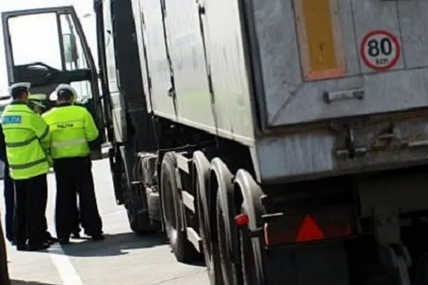 Camion încărcat cu peste 19 tone de cupru, oprit de polițiști! Deșeurile neferoase, confiscate