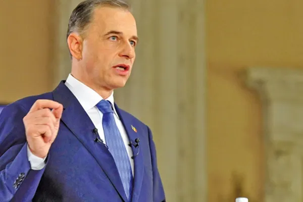 Geoană: Atentatele, "o declaraţie de război". Realitatea TV, felicitată pentru reacţia rapidă