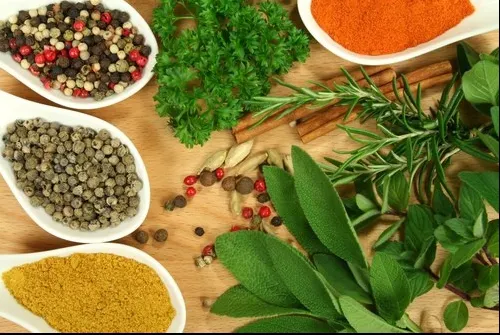 ”Regele mirodeniilor” face minuni pentu sănătate. Ce efecte are și cum trebuie consumat