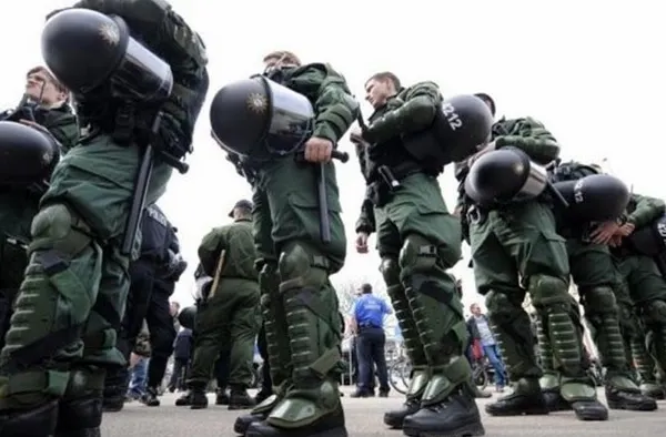 Şocant. Cel putin 90 de kamikaze au intrat în Europa cu fluxul de refugiaţi şi aşteaptă ordine
