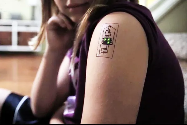 Medicina a intrat într-o nouă eră. Tatuaj electronic pentru supravegherea stării de sănătate