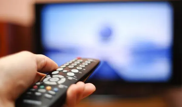 Guvernul introduce noi taxe pentru televiziuni