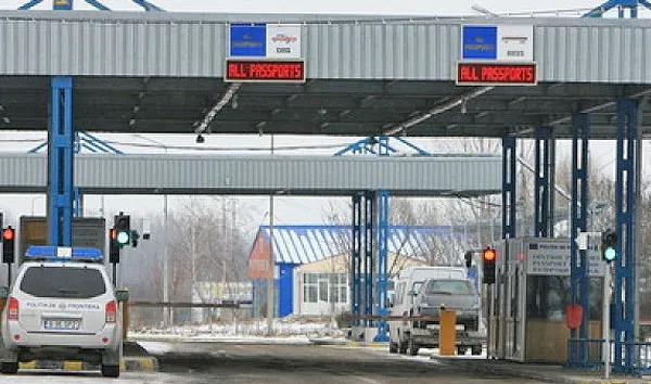 A vrut să intre în România la Vama din Halmeu. Când l-au văzut, polițiștii au încremenit