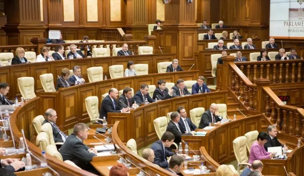 SONDAJ: Prorușii, mari favoriți în R. Moldova. Actuala guvernare, măturată din Parlament