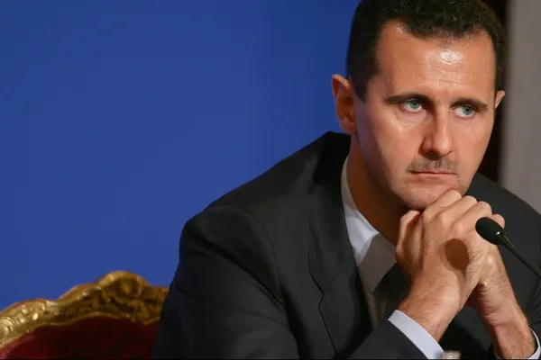 Rusia îndeamnă Siria să respecte armistiţiul, sugerând că Bashar al-Assad va scăpa cu demnitate