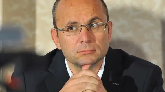 Cozmin Guşă: Care sunt plusurile şi minusurile guvernului Cioloş