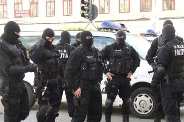 Percheziții de amploare ale DIICOT! Sunt vizați polițiști, lichidatori judiciari și un magistrat