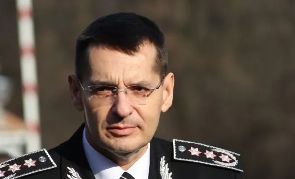 Controverse în privinţa plagiatului lui Petre Tobă. Teza, depusă înaintea cărţii  presupus plagiate