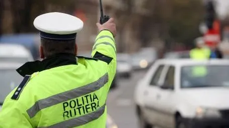Polițiștii rutieri au ieșit la vânătoare de șoferi vitezomani. Se folosesc și radare pistol