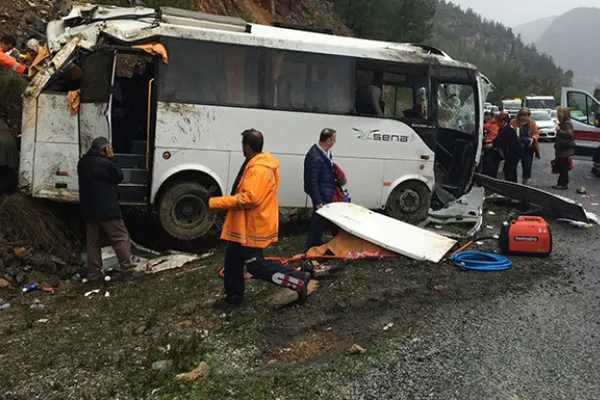 Care este starea de sănătate a românilor răniți în accidentul din Turcia. Anunțul făcut de MAE