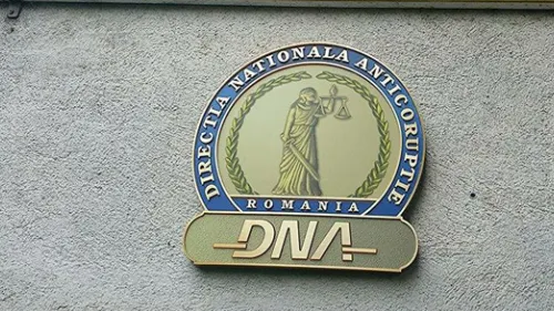 DNA: Fostul președinte al Casei de Asigurări de Sănătate Vrancea Mihail Copaci, trimis în judecată