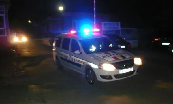 Urmărire ca-n filme pe străzile Capitalei! Polițiștii au oprit un șofer minor cu 17 focuri de armă