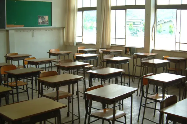 Focar de hepatită A într-o școală din judeţul Bacău