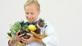 Vrei să renunţi la carne? Iată 9 alimente cu care o poţi înlocui