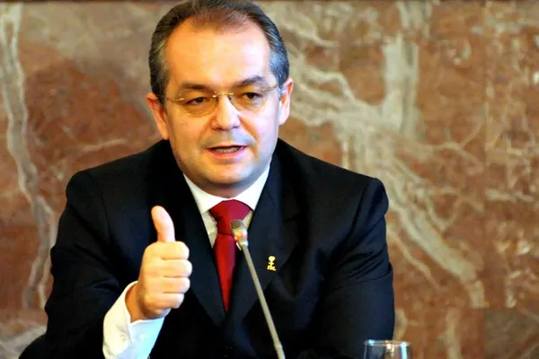 Rezultate BAC 2018. Ce notă a luat la Bacalaureat fiica cea mică a lui Emil Boc