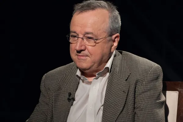 Ion Cristoiu, prima reacție după moartea lui Ion Iliescu: Societatea românească este în fața unui examen dramatic