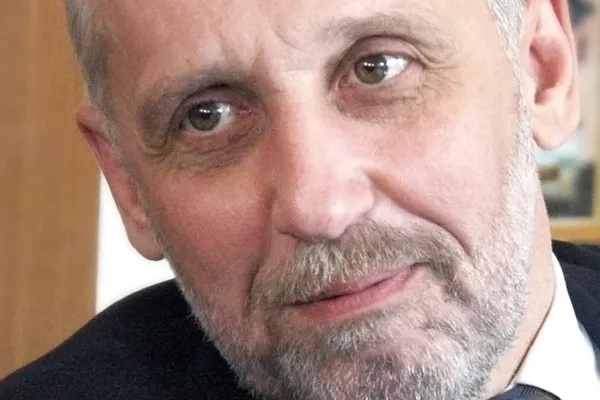 Marian Munteanu, replică pentru Ion Cristoiu: "Oare ce-oi fi făcut de și-a schimbat părerea?"