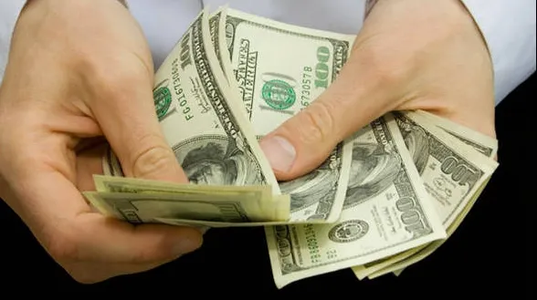 De ce doi bărbaţi din SUA au fost amendaţi cu 37 de milioane de dolari de către guvernul american