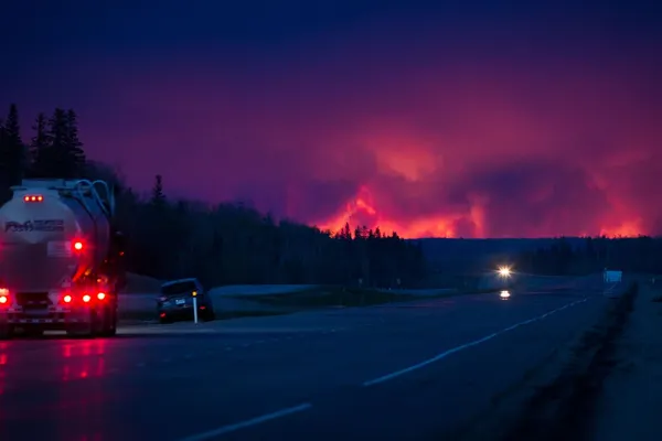 Catastrofa din Canada capătă proporții apocaliptice. Imagini din infern