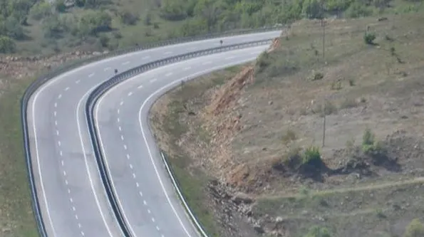 România construiește primul drum expres transfrontalier. Legătura „strategică” și directă spre Ucraina, finanțată prin banii din SAFE