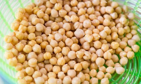 Aliment minune: dieta cu năut, beneficii uimitoare pentru sănătate şi siluetă